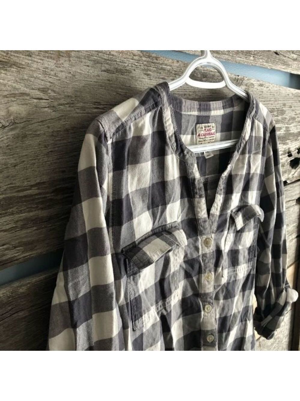 OLD Navy Size Med Grey plaid top with rolled sleeves
